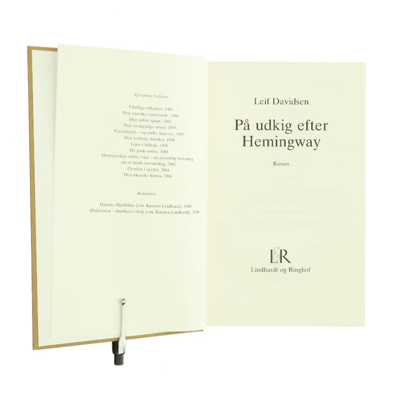 På udkig efter Hemingway af Leif Davidsen (Bog)