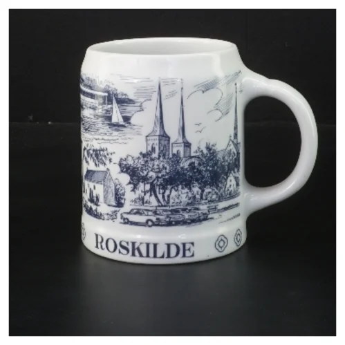 Krus med Roskilde motiv fra Bing & Grøndahl (str. Ø 8,5 cm længde 12 cm)