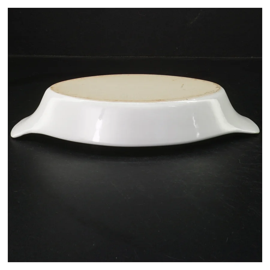 Hvid oval serveringsfad