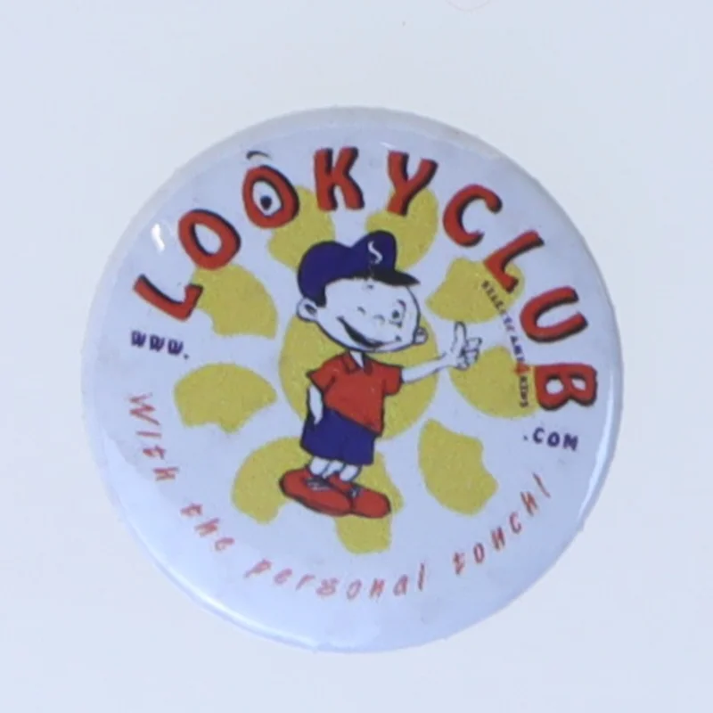 Looky Club badge fra Looky Club (str. Ø 3 cm)