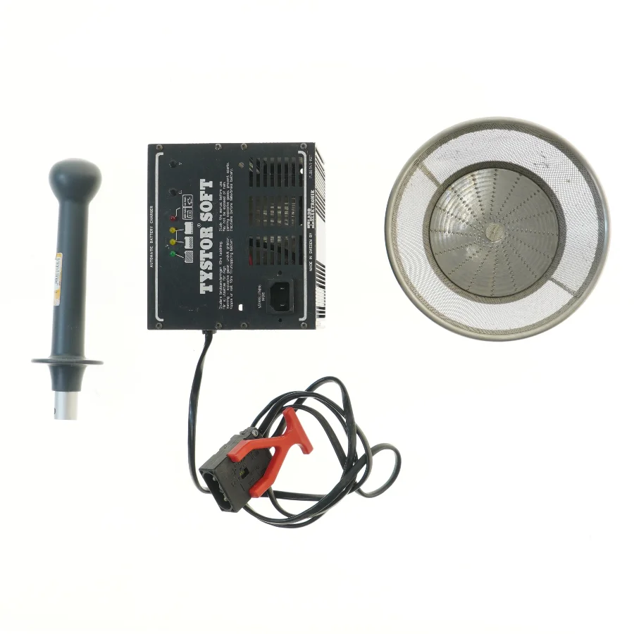 Elektronisk lader og tilbehør (str. 16x14x16 cm)