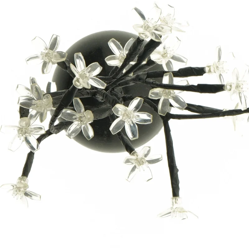 Dekorativ lyskilde med blomster fra Jysk (str. 29 cm)