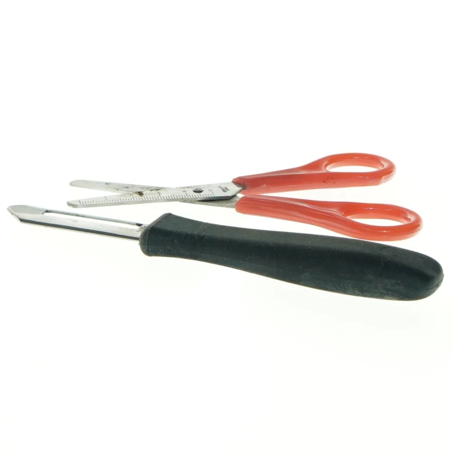 Saks og hobbykniv (str. 16x6 cm)