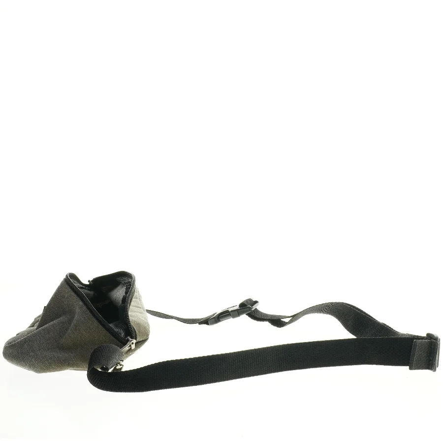 Bæltetaske fra Eastpak (str. 24 x 14 cm)