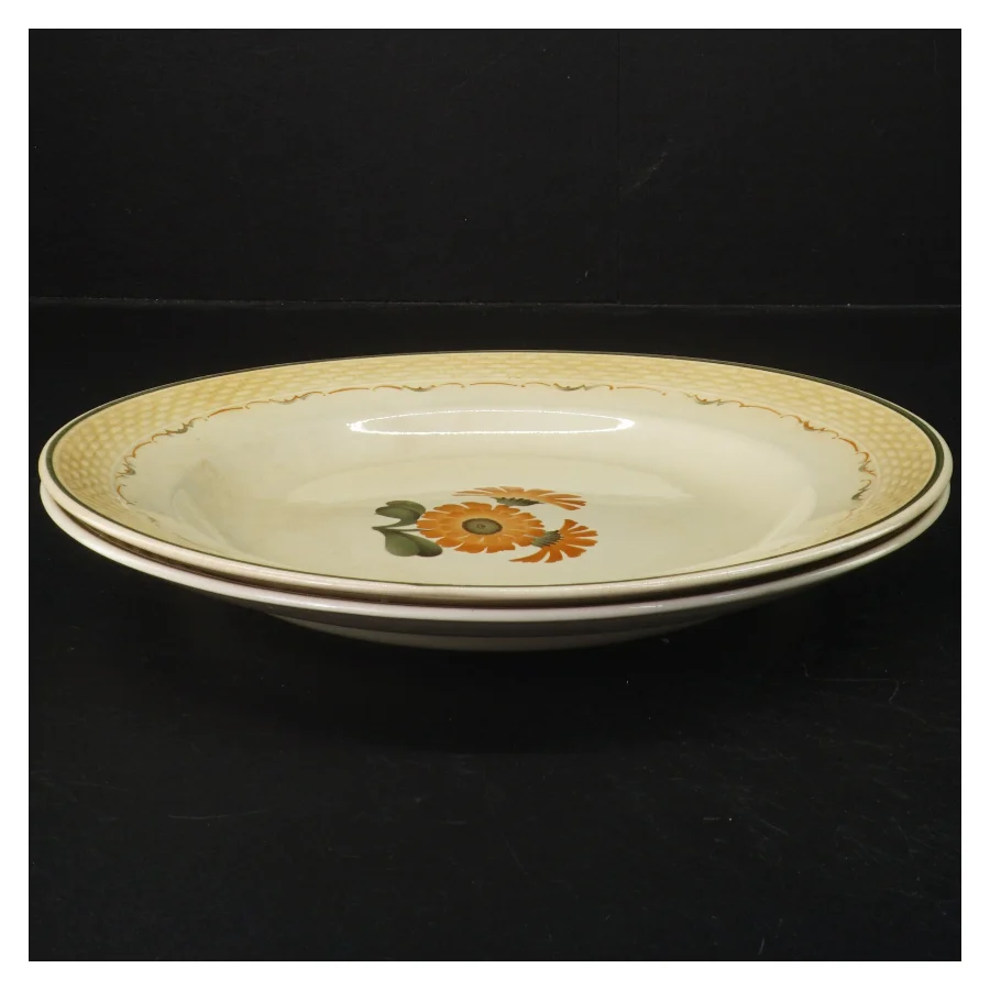 Porcelænstallerker med blomstermotiv (str. 25 cm)