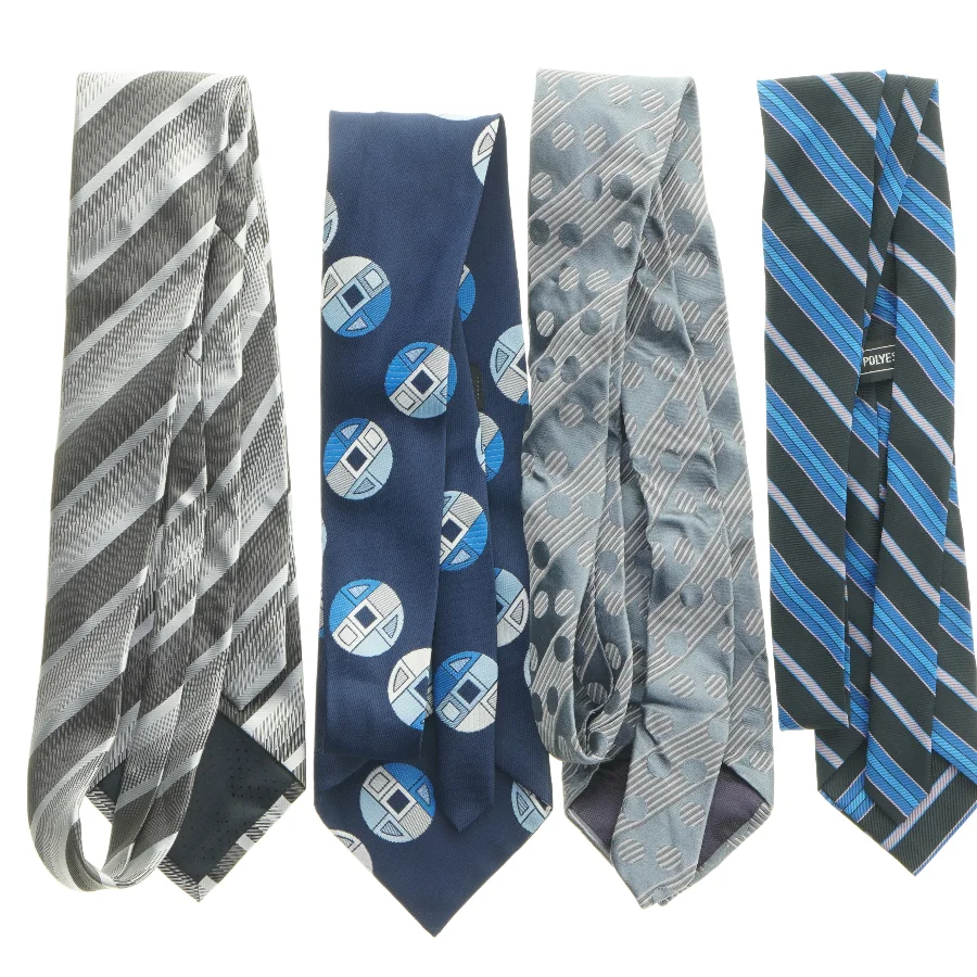 Sæt med fire slips (str. 120 cm)