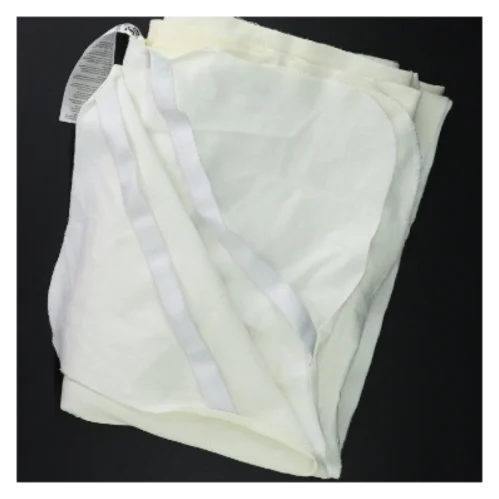 Hvidt sengetøj fra Basic (str. 190 x. 135 cm)