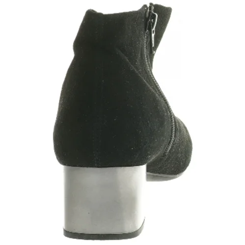 Sort støvle med blokhæl fra Unisa (str. 38 )