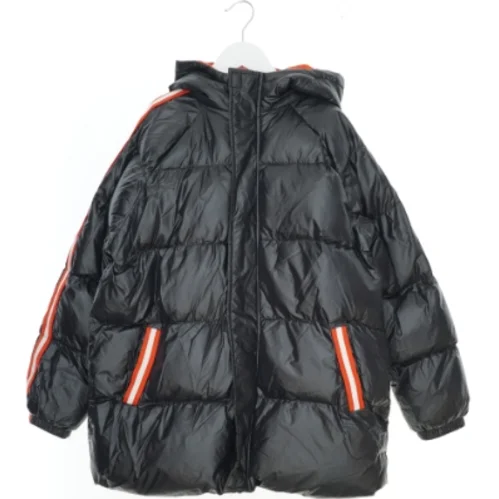 Overtøj fra SHEIN (str. 152 cm)