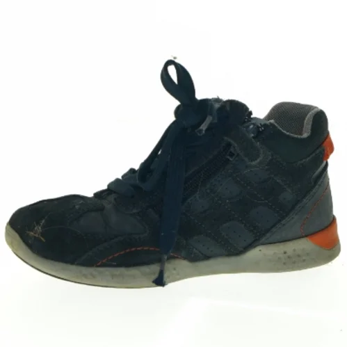 Brugte børnesko fra Geox (str. 33 )