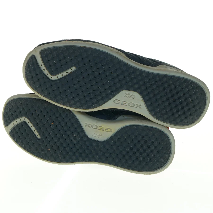 Brugte børnesko fra Geox (str. 33 )