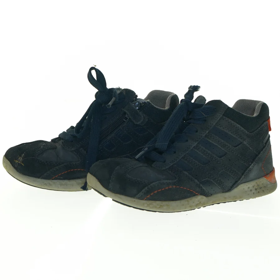 Brugte børnesko fra Geox (str. 33 )