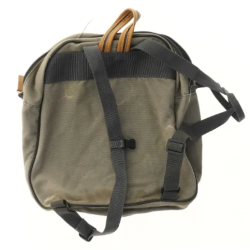 Grøn rygsæk med stjerne (str. 33x33 cm)