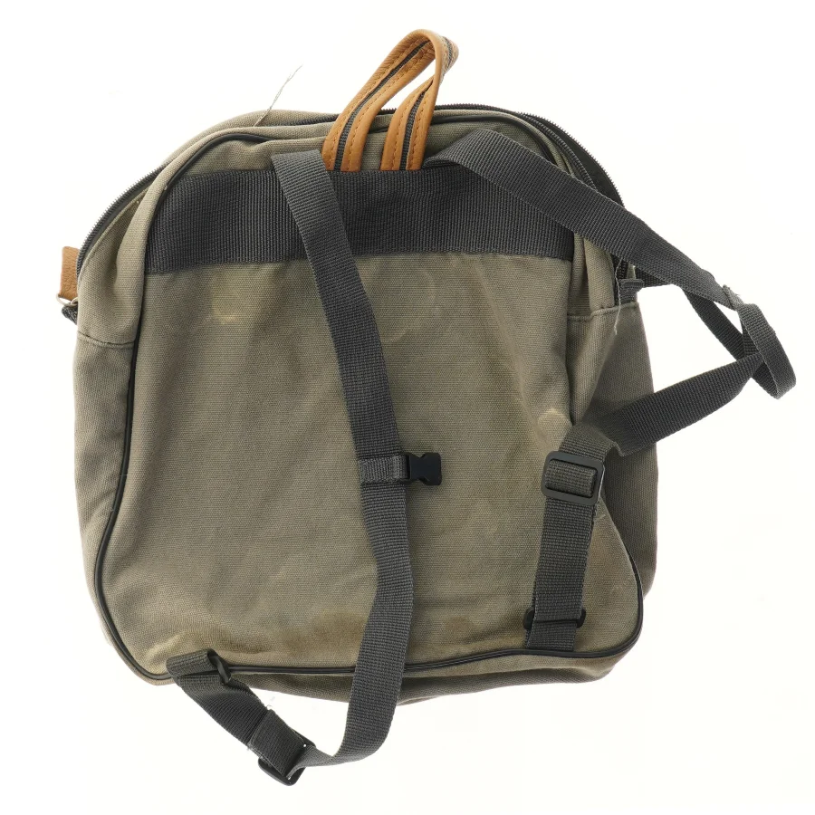 Grøn rygsæk med stjerne (str. 33x33 cm)