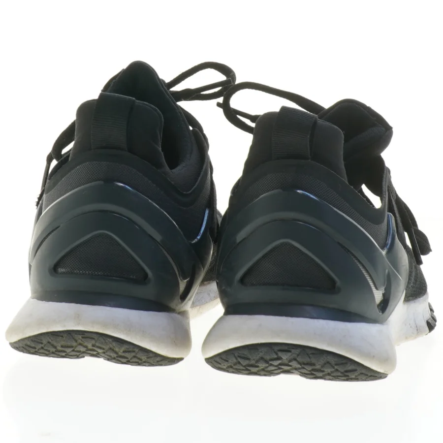 Nike træningssko str. 38,5 fra Nike (str. 38,5 )