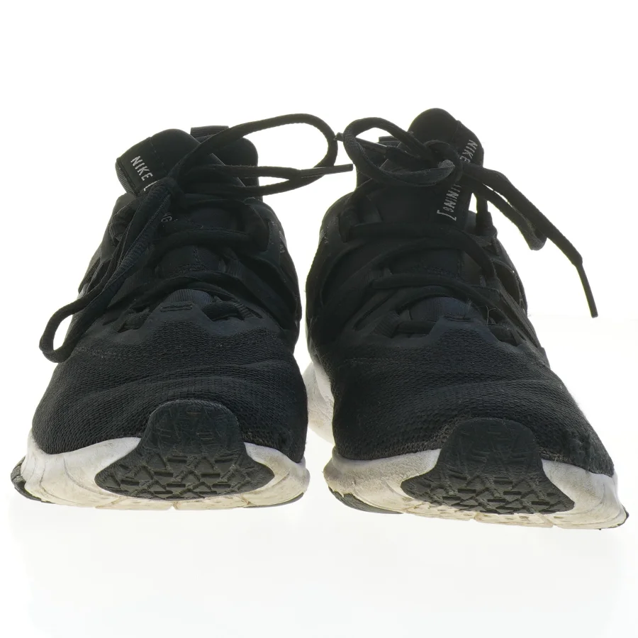 Nike træningssko str. 38,5 fra Nike (str. 38,5 )