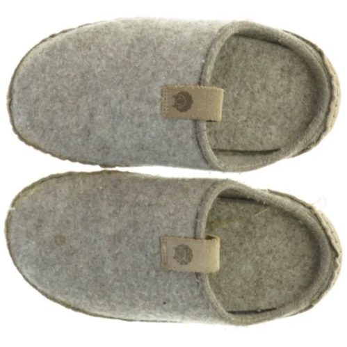 Filtede hjemmesko (str. 30 )