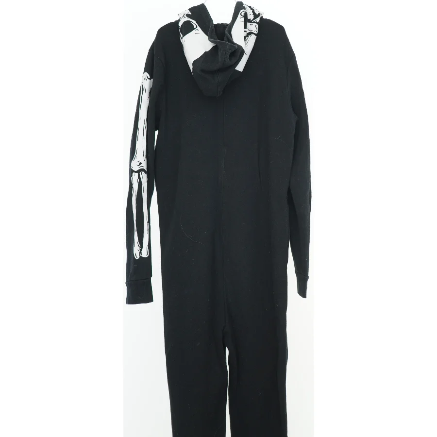 Heldragt med skeletmotiv fra H&M (str. 164)