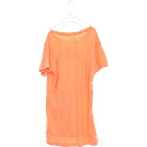 T-Shirt (str. 164 cm)