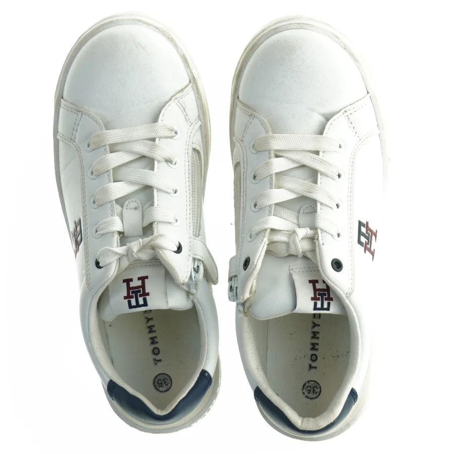 Sneakers fra Tommy Hilfiger (str. 35)