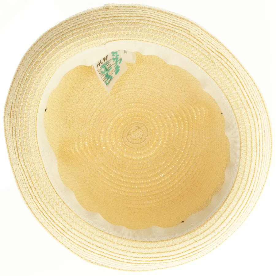 Stråhat fra H&M (str. 122 til 128)