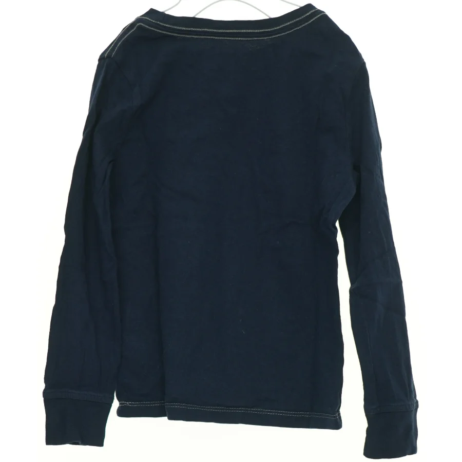 Bluse fra Tommy Hilfiger (str. 104 cm)