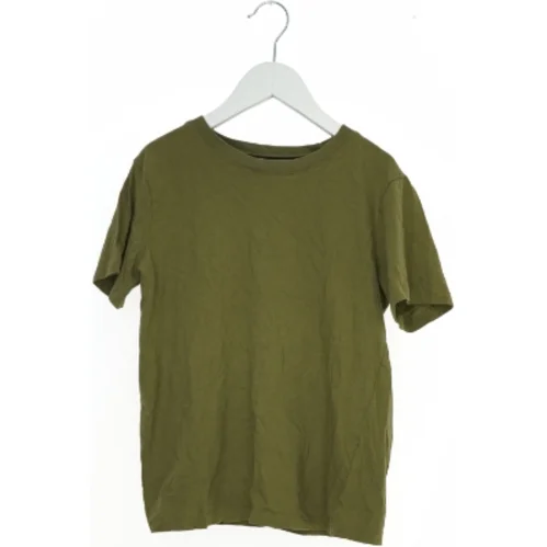 T-Shirt fra H&M (str. 140 cm)