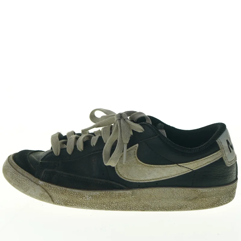 Brugte sneakers fra Nike (str. 36)
