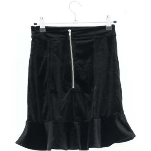 Sort nederdel med flæsekant fra H&M (str. S)