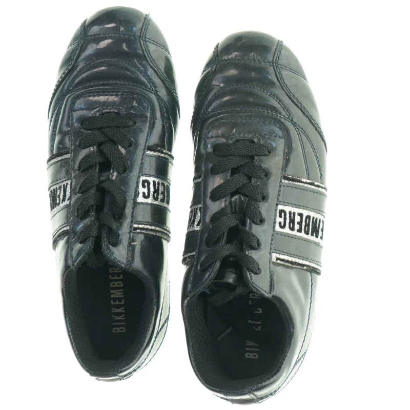 Sorte fodboldstøvler fra Kemberg (str. 33)