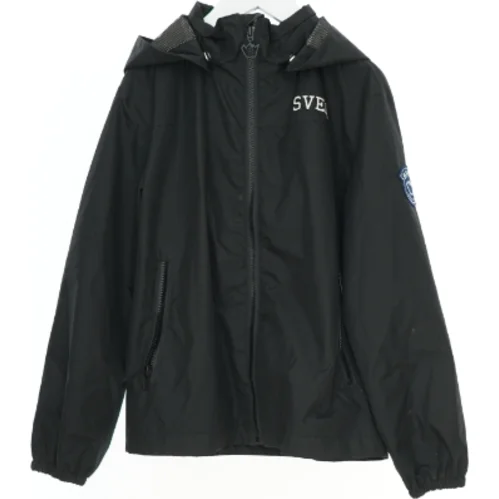 Overtøj fra Svea (str. 140 cm)