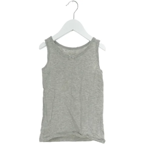 Grå tanktop fra Lupilu (str. 110)