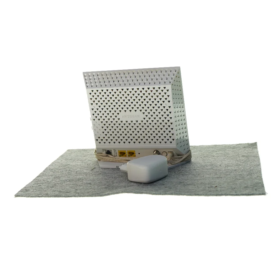 Netgear C6250EMR
