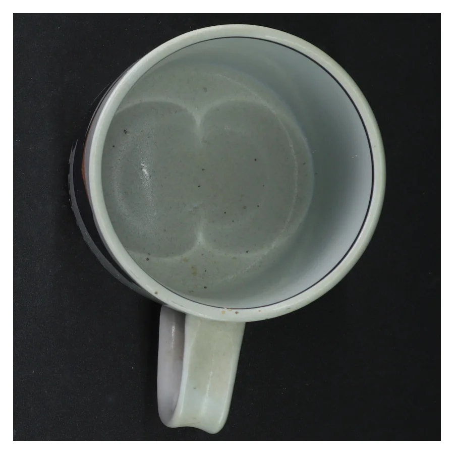 Krus med abstrakt design 1982 fra Royal Copenhagen (str. H 12 cm)