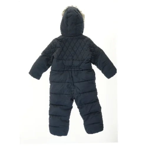 Vinterheldragt med hætte fra Next (str. 104)