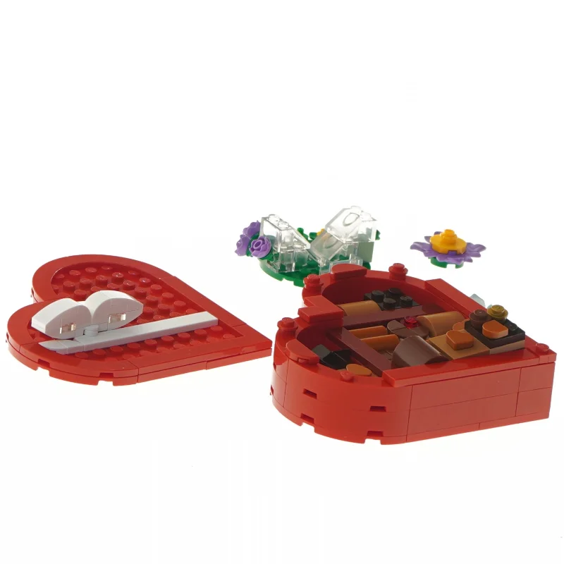 Hjerteformet LEGO æske med blomster fra Lego (str. 10x11 cm)