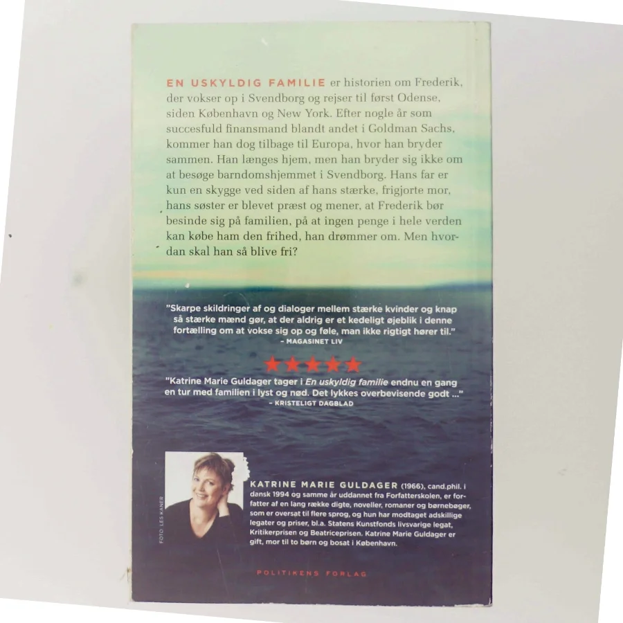 En uskyldig familie af Katrine Marie Guldager fra Politikens Forlag