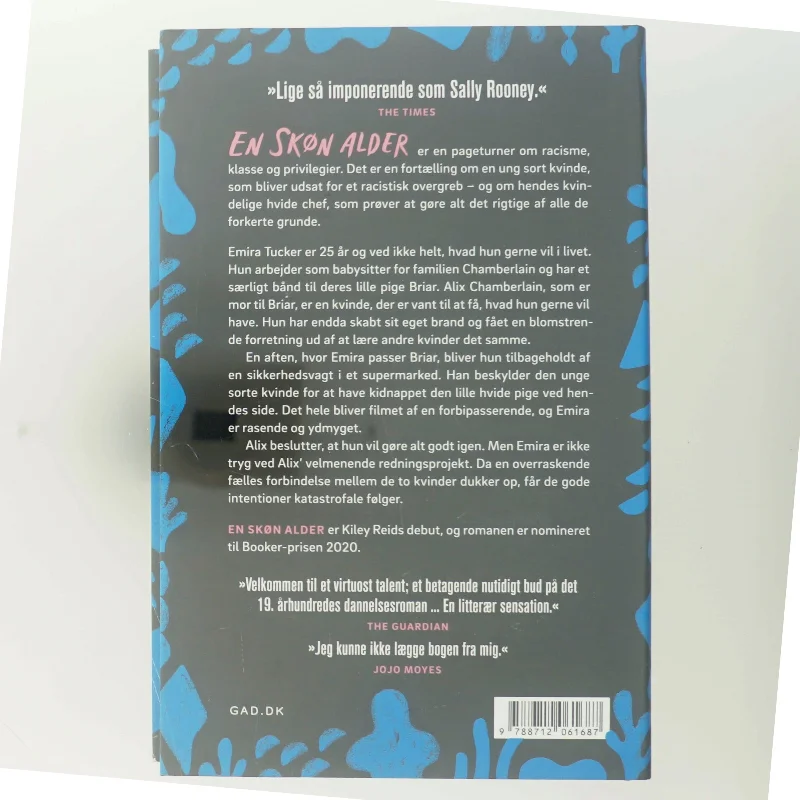 En skøn alder : roman af Kiley Reid (f. 1984) (Bog)