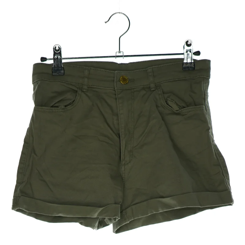 Shorts fra H&M (str. 170)