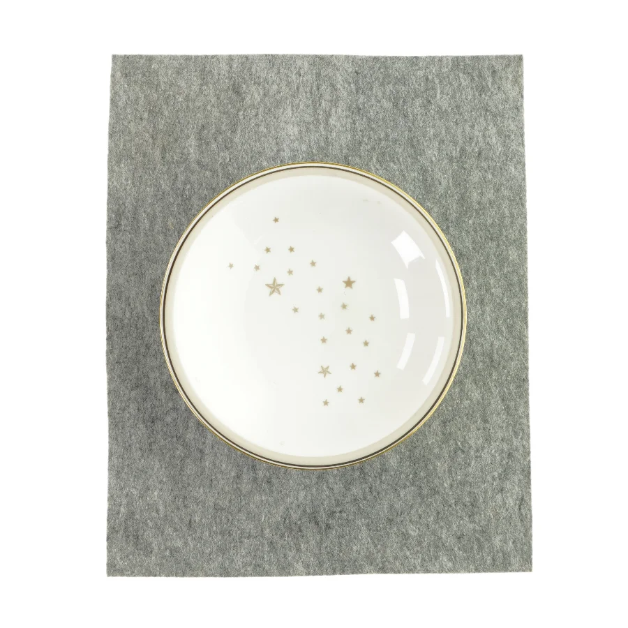 Skål på fod fra Bing og Grøndal