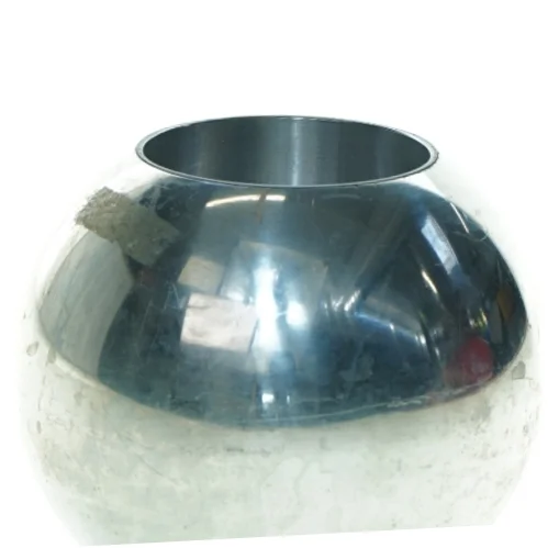 Sølvfarvet skål i rustfrit stål fra Ikea (str. 14 x 11 cm)