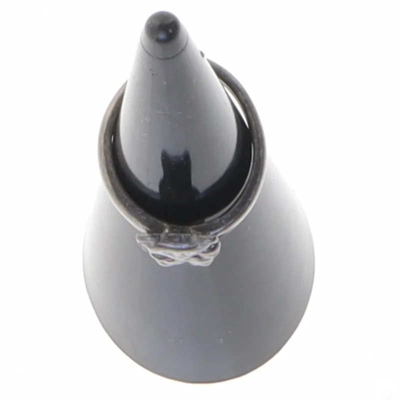 Sølvfarvet ring med bjørnefigur (str. Diameter en og en halv cm)