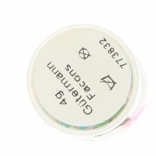 Kreativt konfetti i forskellige farver fra Stof 2000 (str. 5 og en halv cm x 2 og en halv cm)