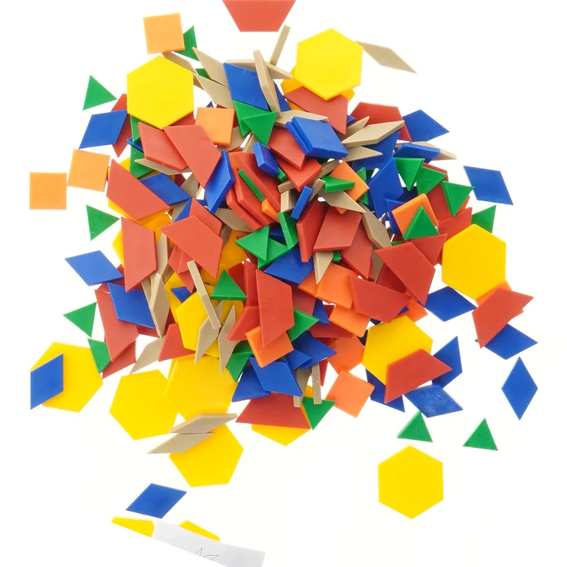 Geometriske byggebrikker (str. 0,71 kg cm)