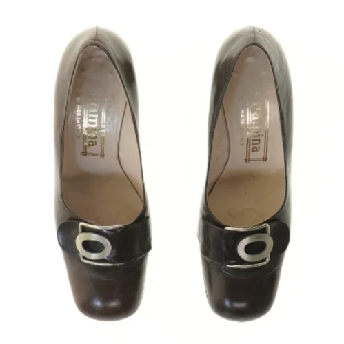 Pumps med hæl (str. 39 )