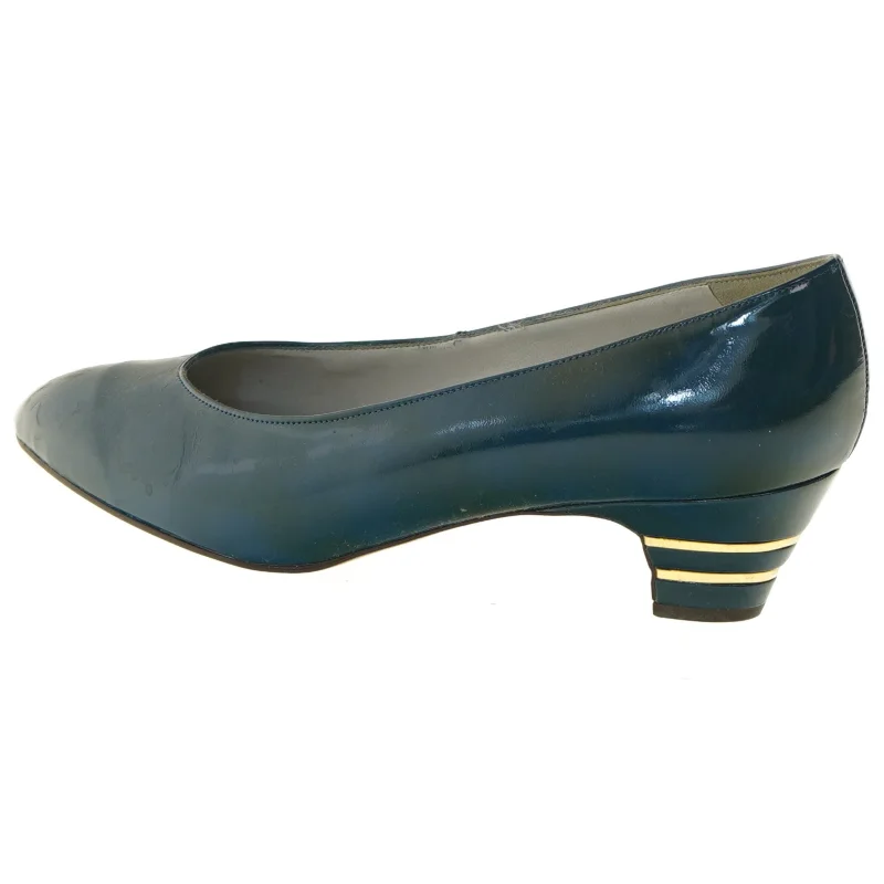 Klassiske damesko fra Bally fra Bally (str. 40 )