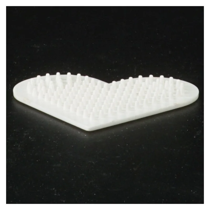 Hjerteformet Perleplade fra Hama (str. 9 x 8 cm)