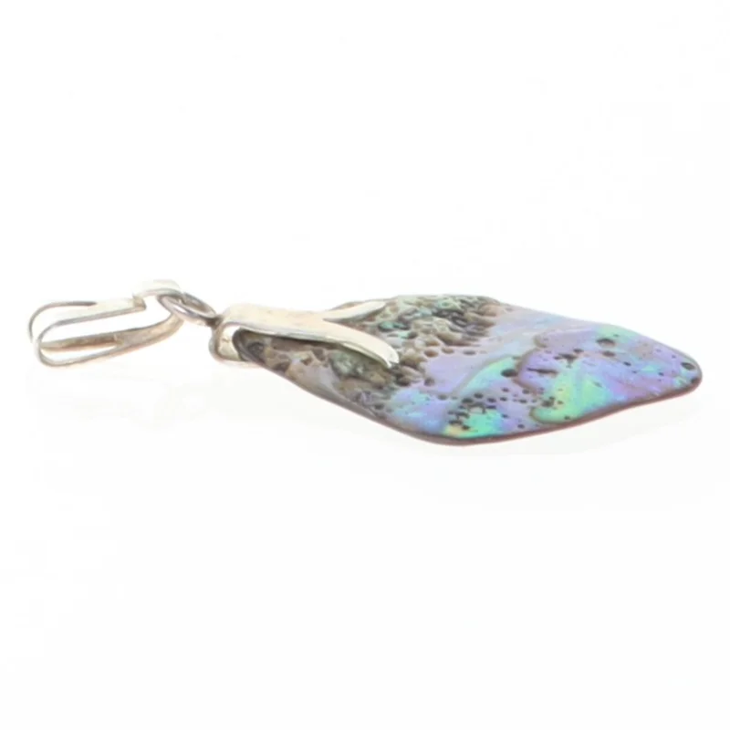 Abaloneskalssmykke (str. 5,2 x 2,9 cm)