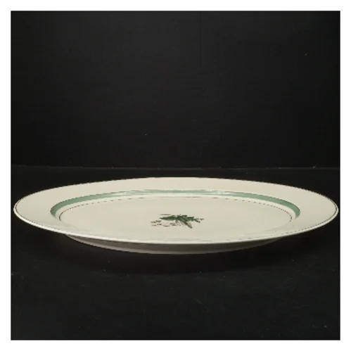 Hjertegræs stel Ovalt porcelænsfad med blomstermønster fra Royal Copenhagen (str. 40x30 cm)