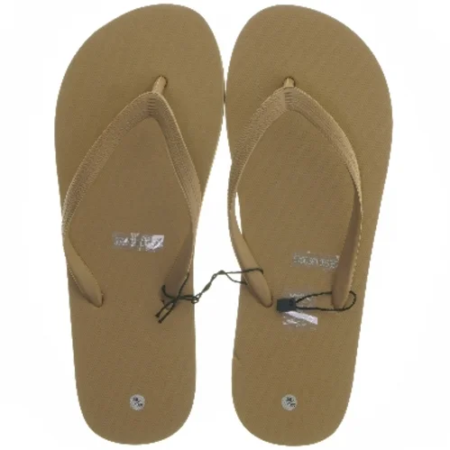 Brune klipklappere (str. 38-39 cm)